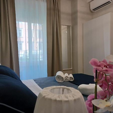 Hotel Little Rose Haven Roma Exterior foto