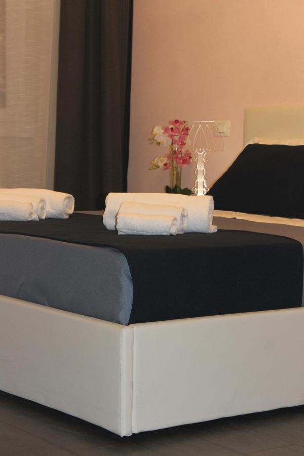 Hotel Little Rose Haven Roma Exterior foto